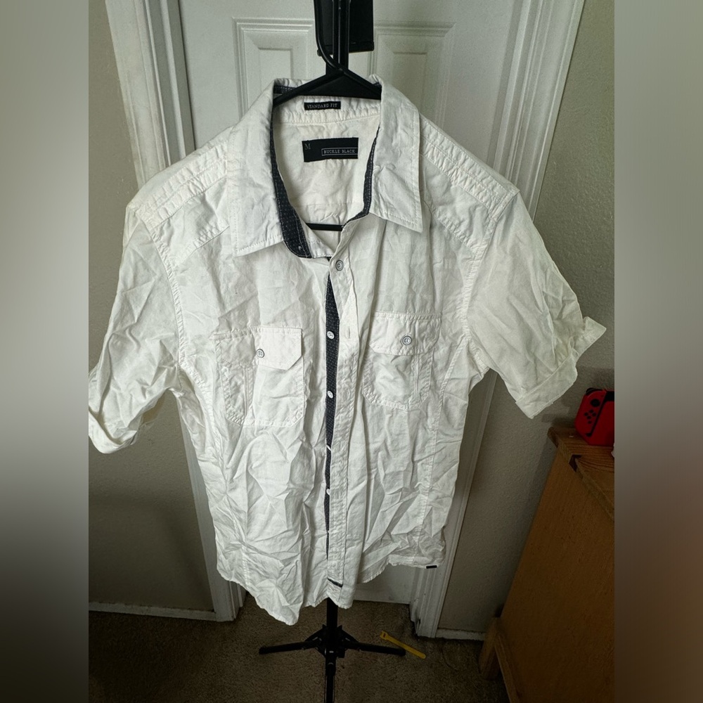 Men’s buckle black button up shirt short sleeve